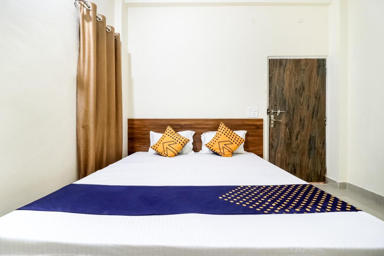 Oyo 40073 Yash Homestay Samarda Kaliasot Bagian luar foto