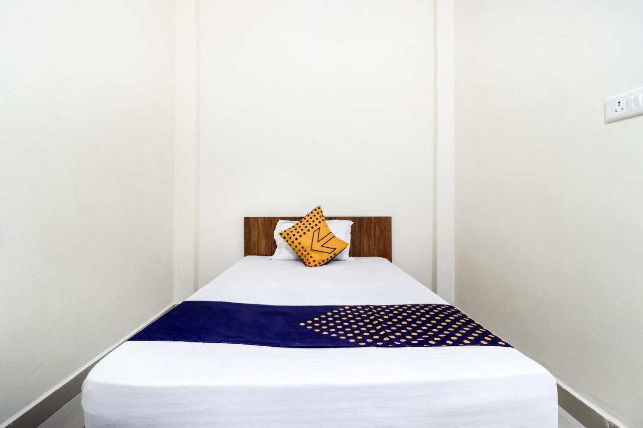 Oyo 40073 Yash Homestay Samarda Kaliasot Bagian luar foto