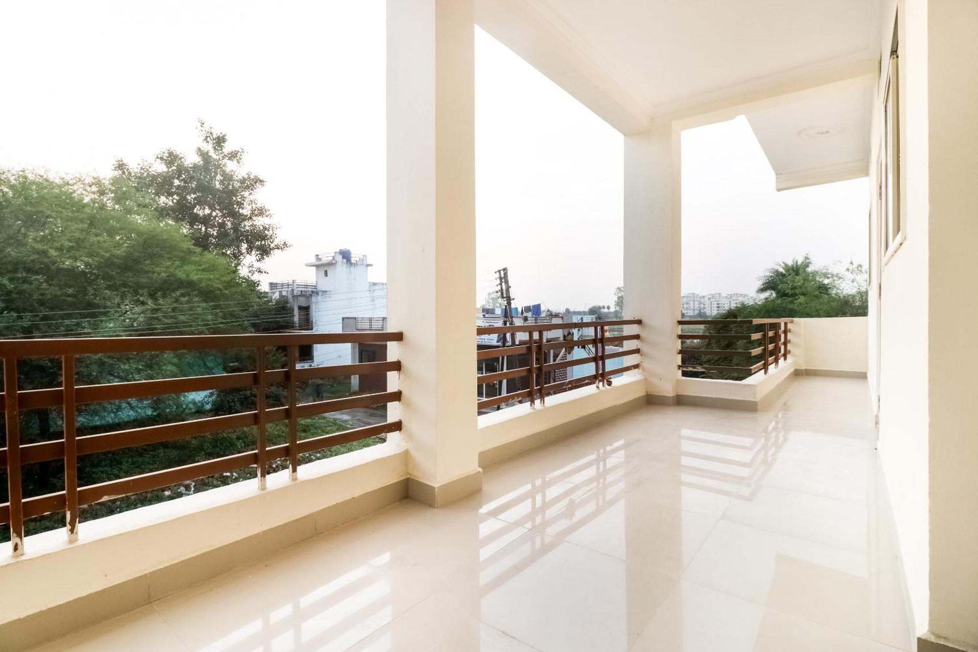 Oyo 40073 Yash Homestay Samarda Kaliasot Bagian luar foto