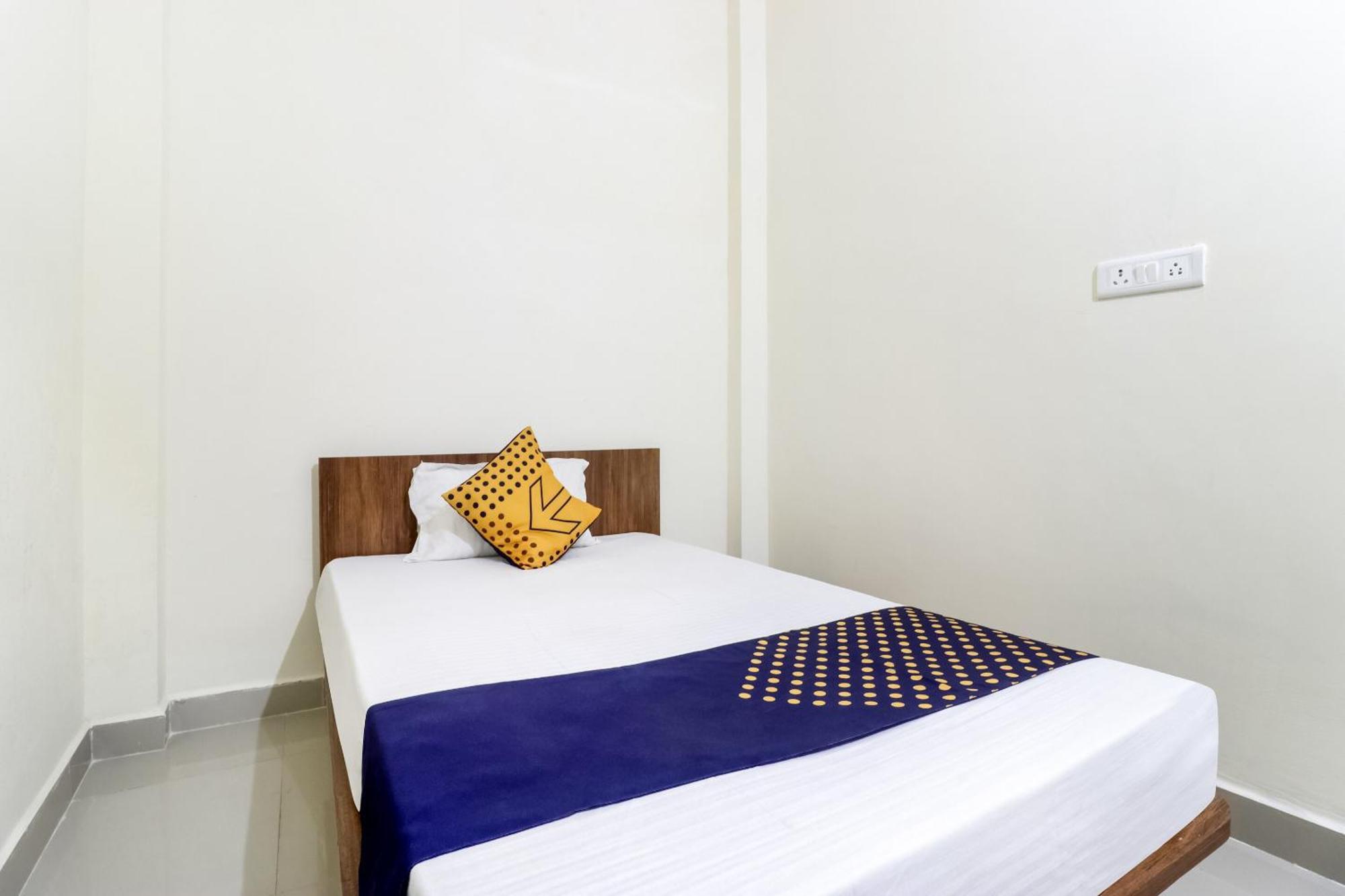 Oyo 40073 Yash Homestay Samarda Kaliasot Bagian luar foto